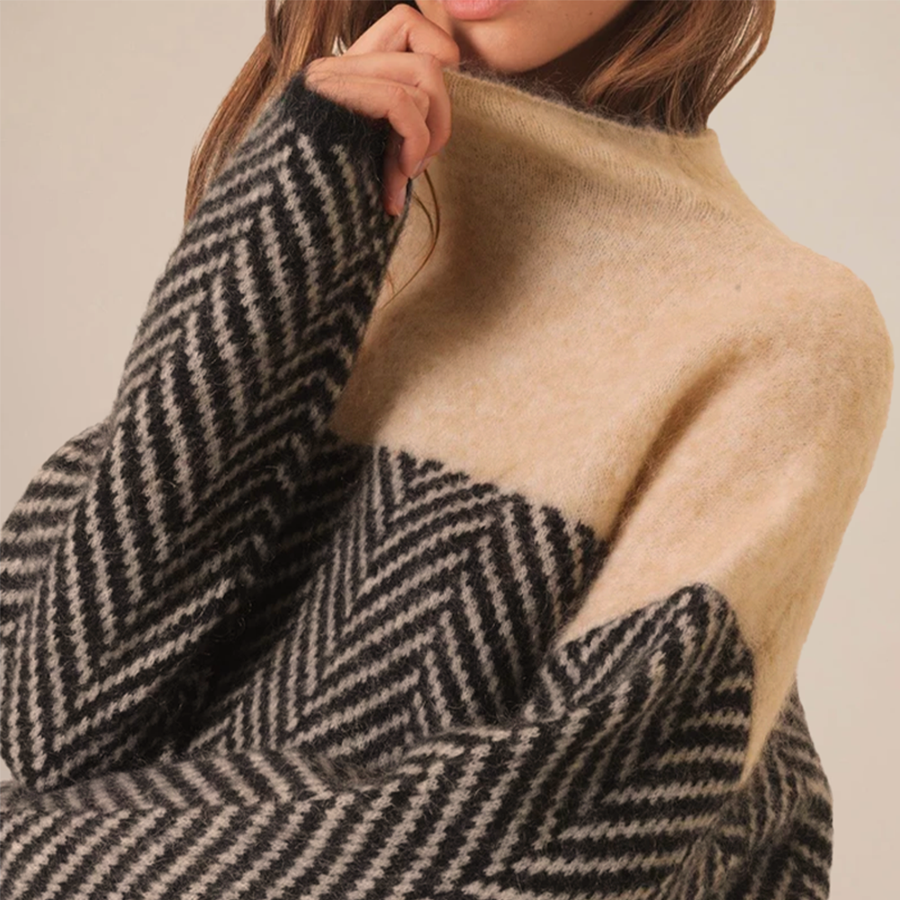 ELARA™ | COMFY TURTLENECK